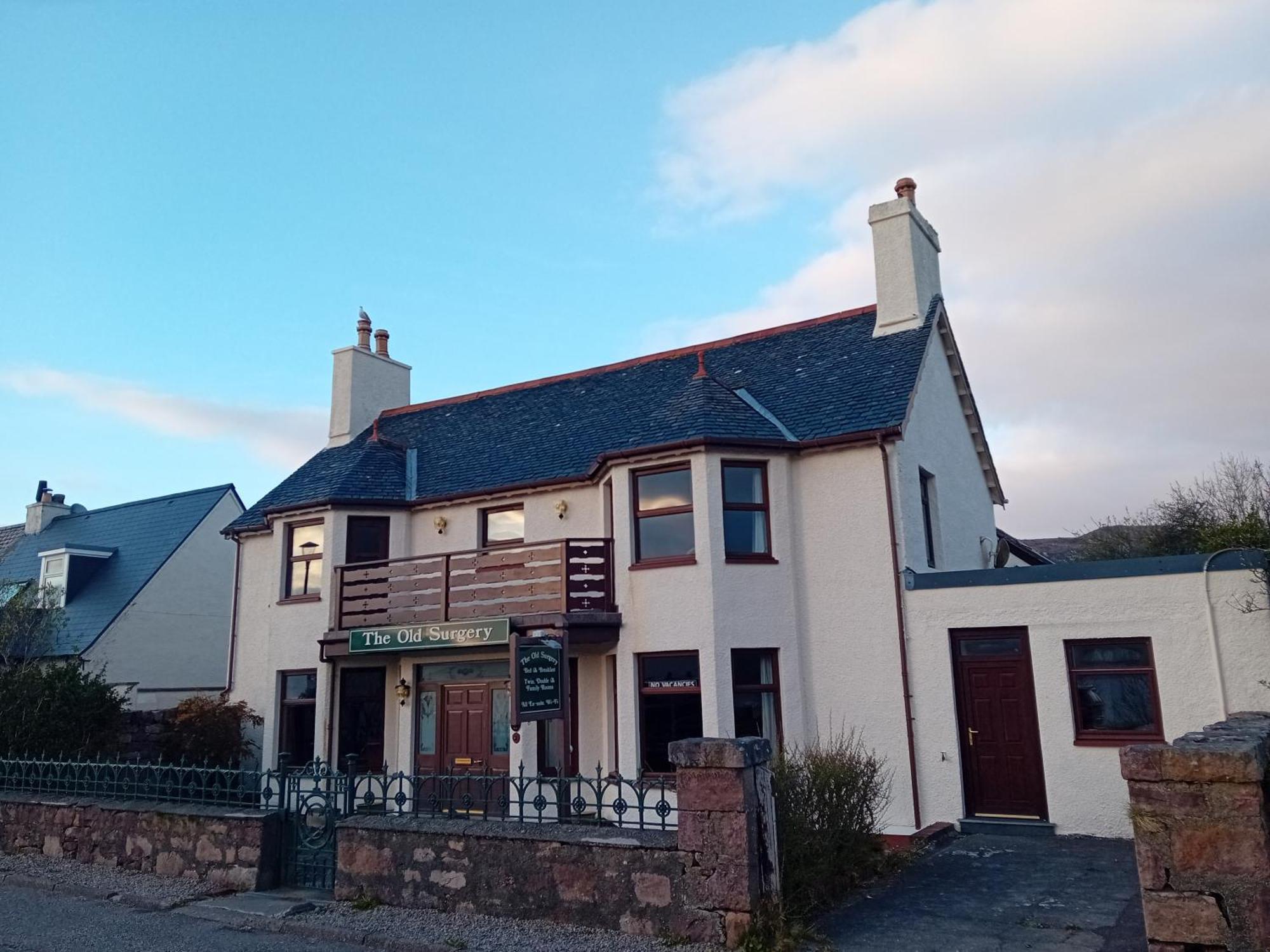 Old Surgery Guest House Ullapool Exterior foto