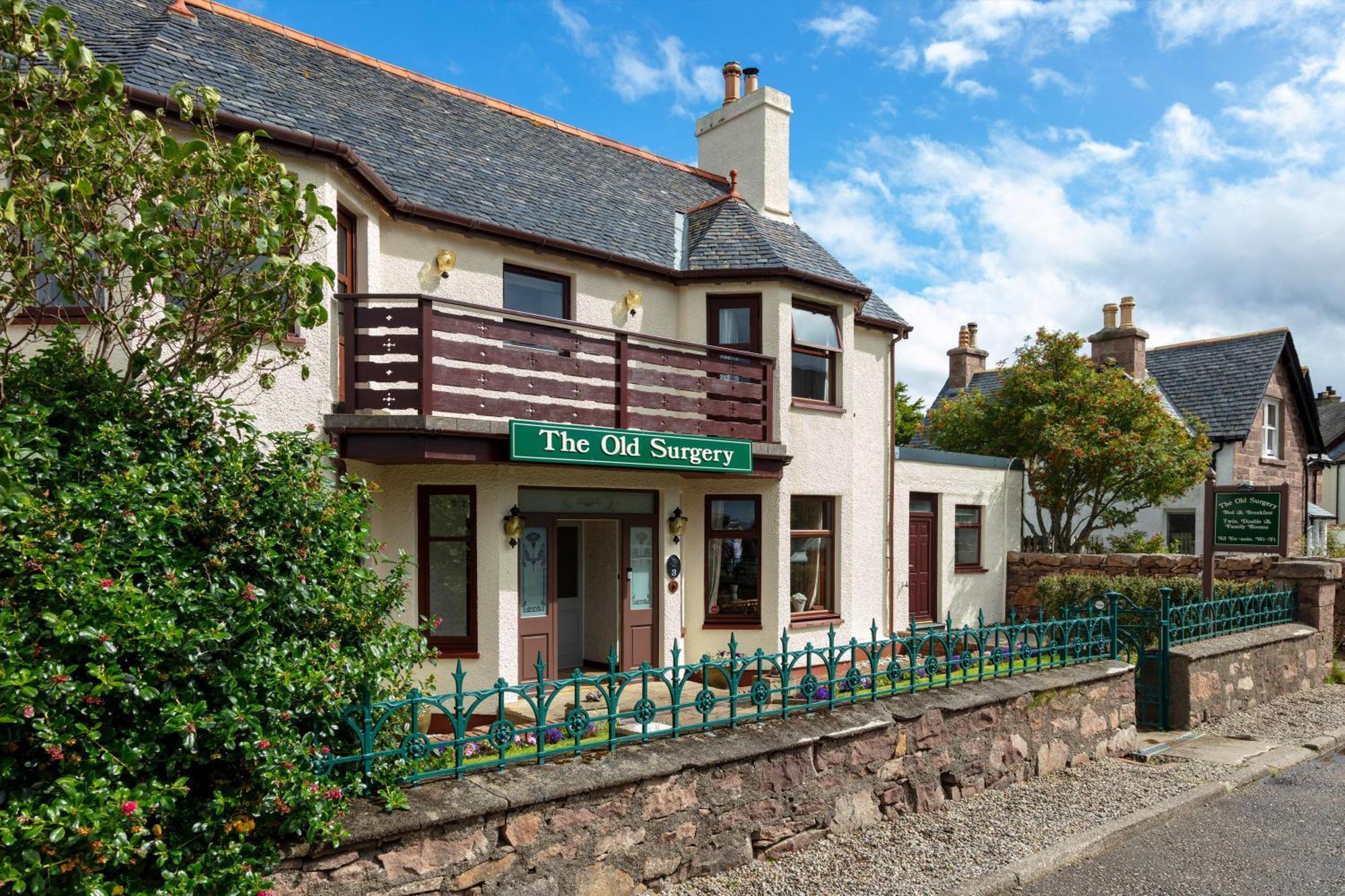 Old Surgery Guest House Ullapool Exterior foto